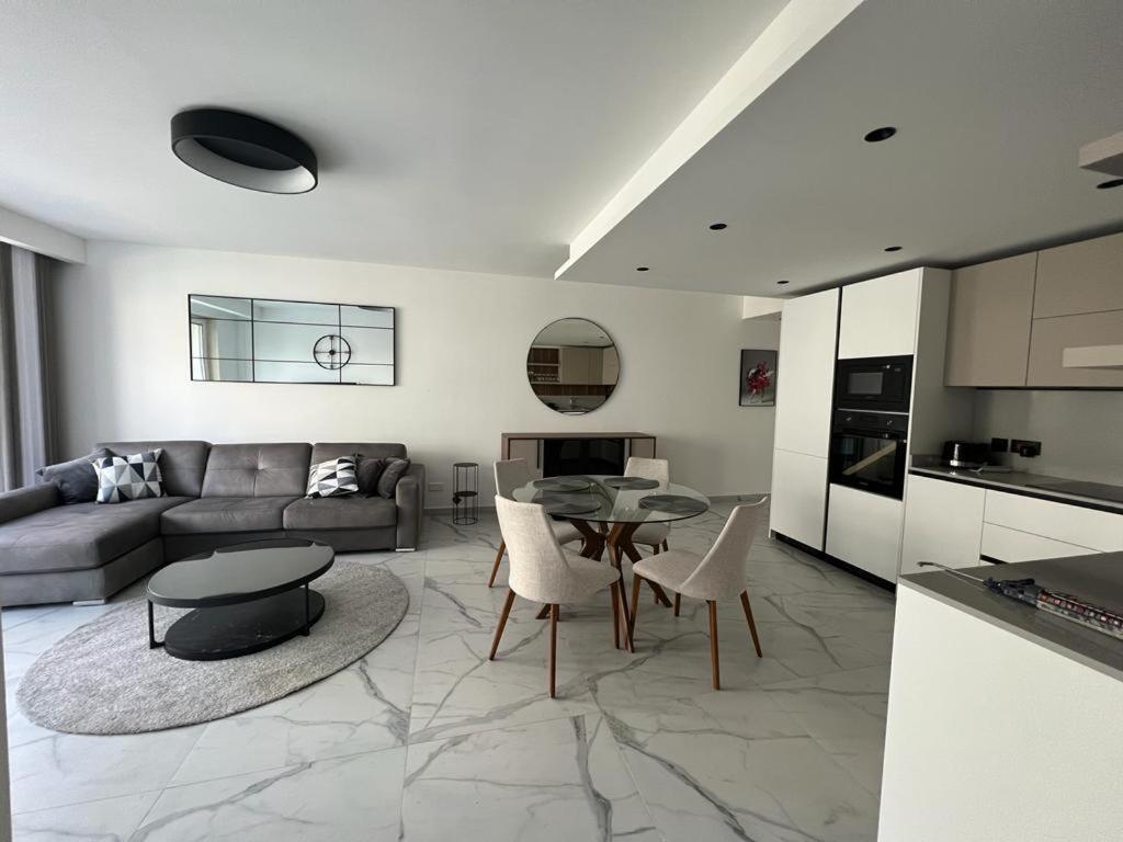 Skylark 2 Apartment With Terrace Is-Swieqi 외부 사진